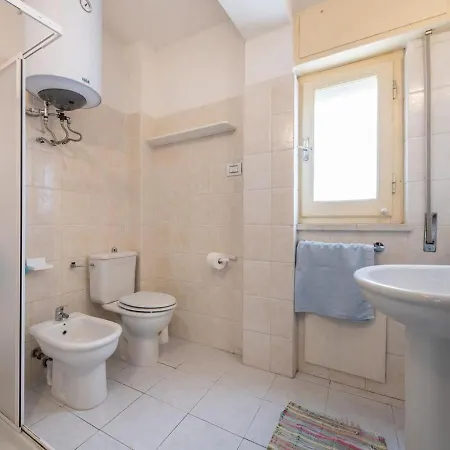 Apartment 46 Meters From The Beach - Ground Floor - The 60 Steps *